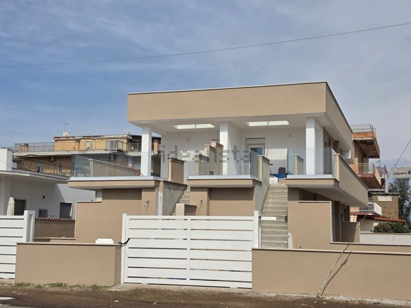 appartamento in vendita a Pomezia