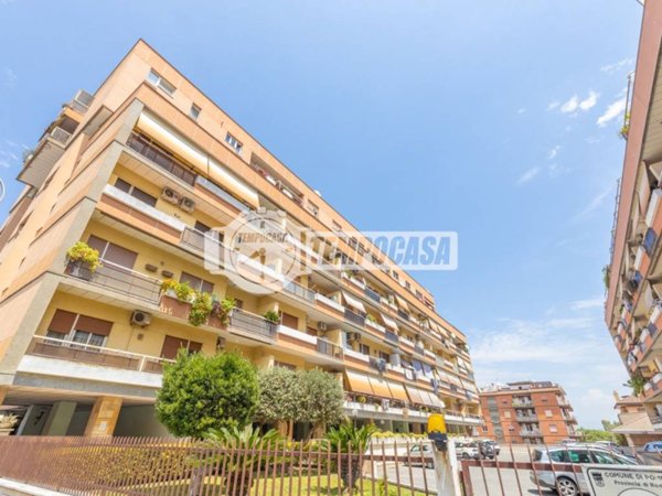 appartamento in vendita a Pomezia