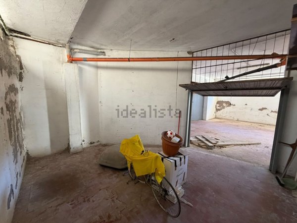 box auto in vendita a Pomezia