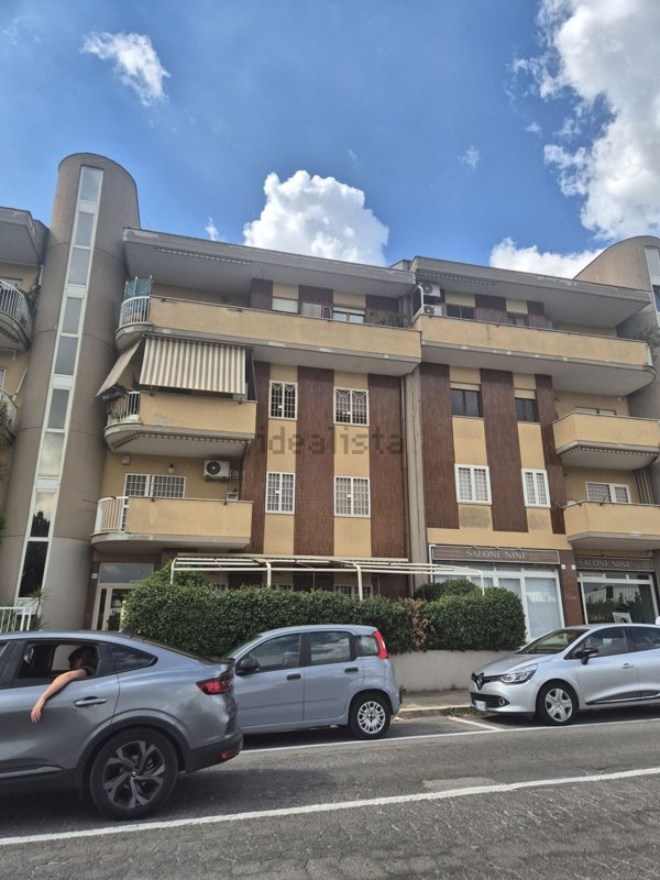 appartamento in vendita a Pomezia