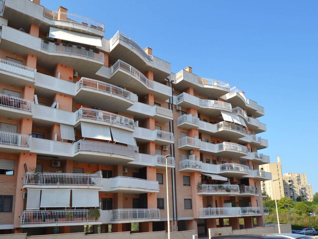 appartamento in vendita a Pomezia