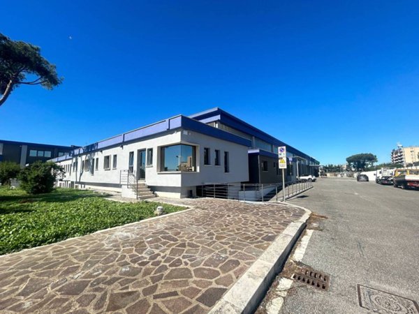 appartamento in vendita a Pomezia