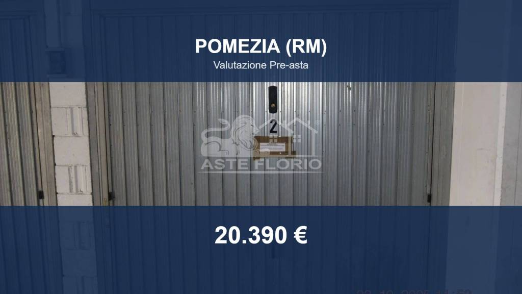 box auto in vendita a Pomezia in zona Santa Palomba