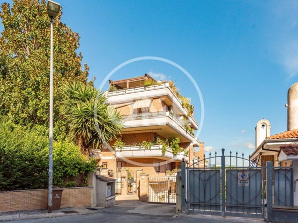 appartamento in vendita a Pomezia