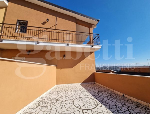 appartamento in vendita a Ponzano Romano