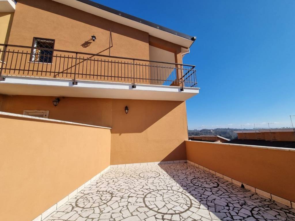 appartamento in vendita a Ponzano Romano
