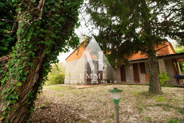 casa indipendente in vendita a Ponzano Romano