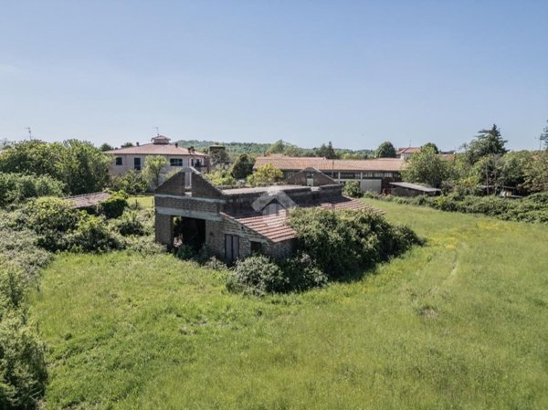 pentavano in vendita a Ponzano Romano