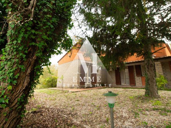 casa indipendente in vendita a Ponzano Romano