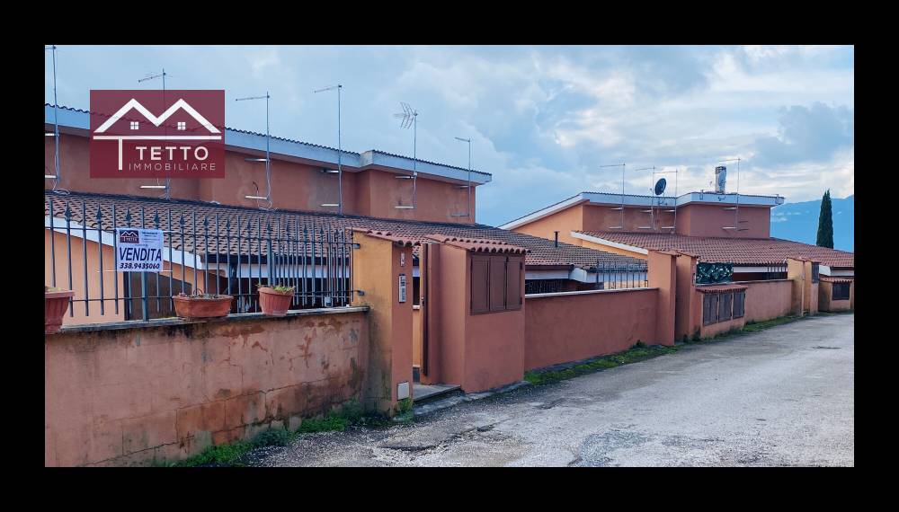 casa indipendente in vendita a Ponzano Romano