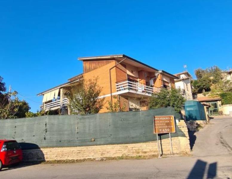 appartamento in vendita a Riano