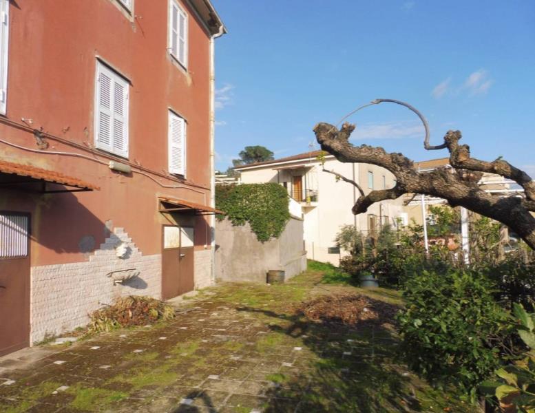 appartamento in vendita a Riano