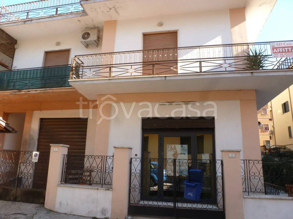 appartamento in vendita a Riano