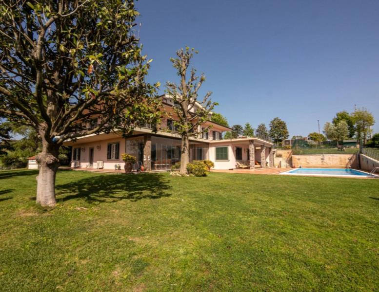 casa indipendente in vendita a Riano