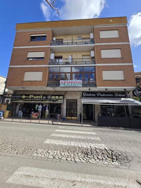appartamento in vendita a Riano