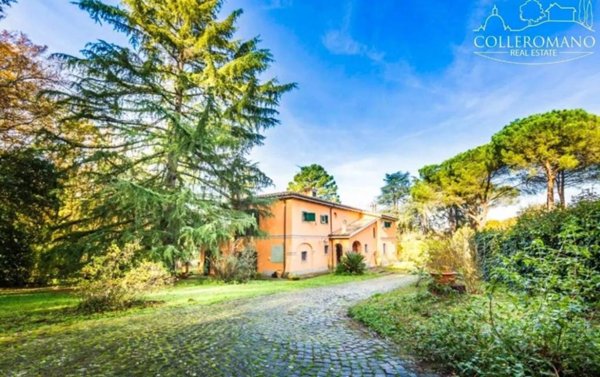 casa indipendente in vendita a Riano