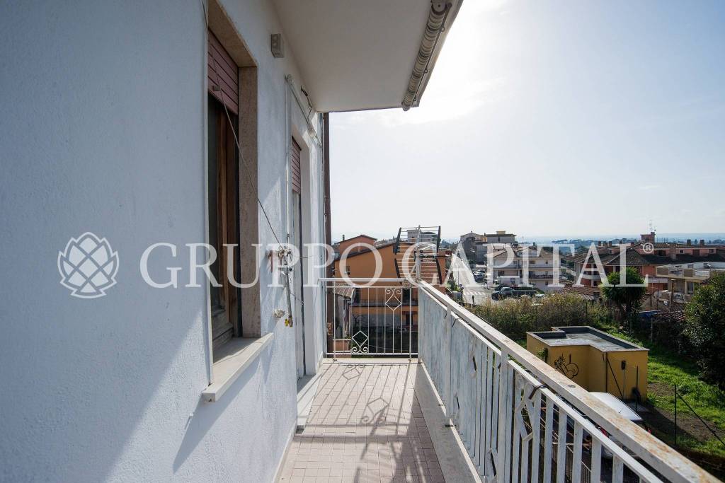 appartamento in vendita a Riano