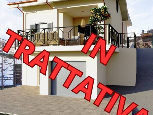 esavano in vendita a Riano