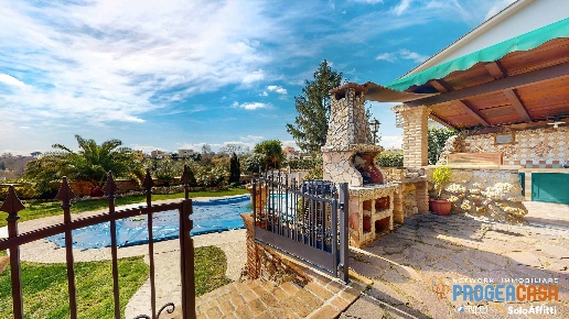 casa indipendente in vendita a Riano