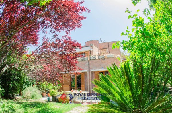 casa indipendente in vendita a Riano