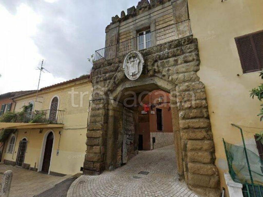 appartamento in vendita a Riano