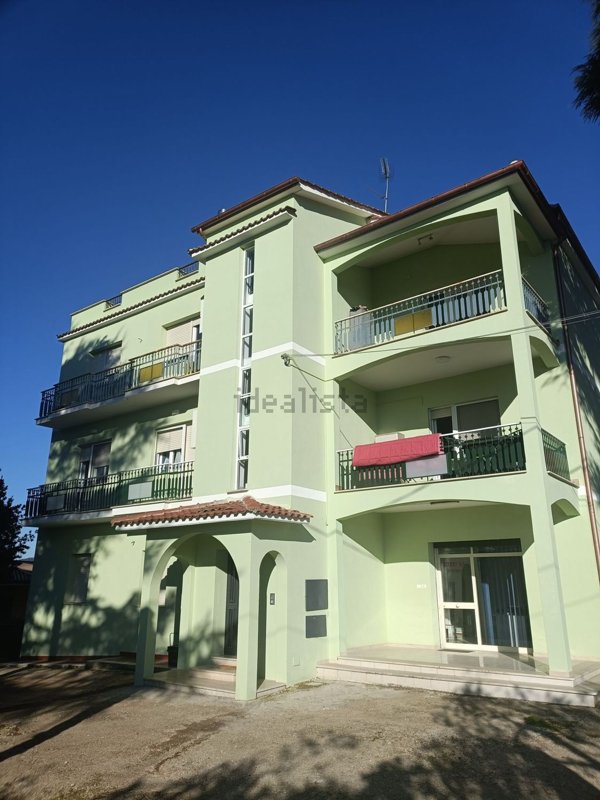 appartamento in vendita a Riano