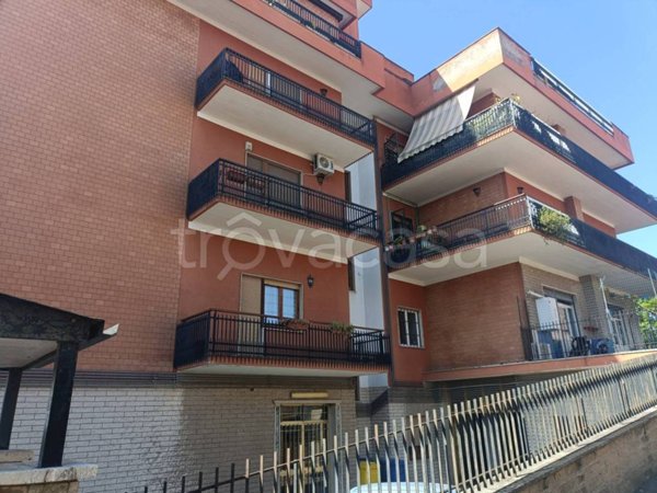 appartamento in vendita a Riano