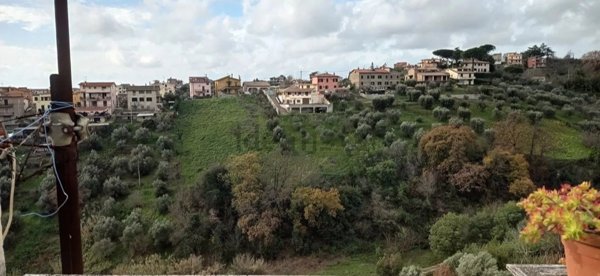 appartamento in vendita a Riano