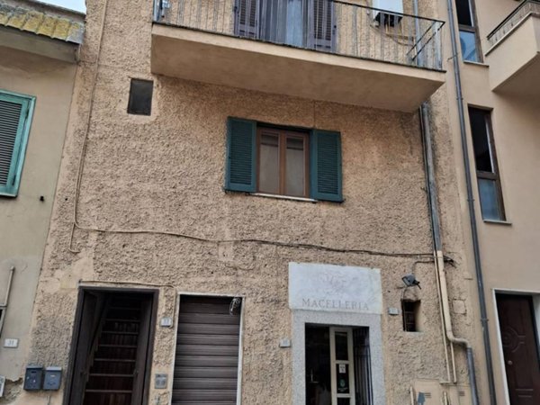 appartamento in vendita a Riano
