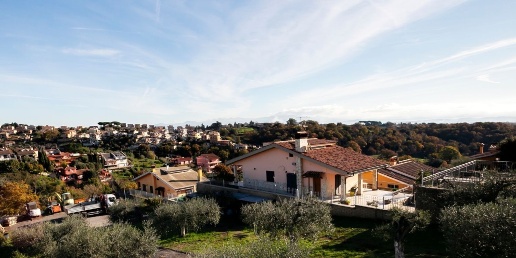 casa indipendente in vendita a Riano