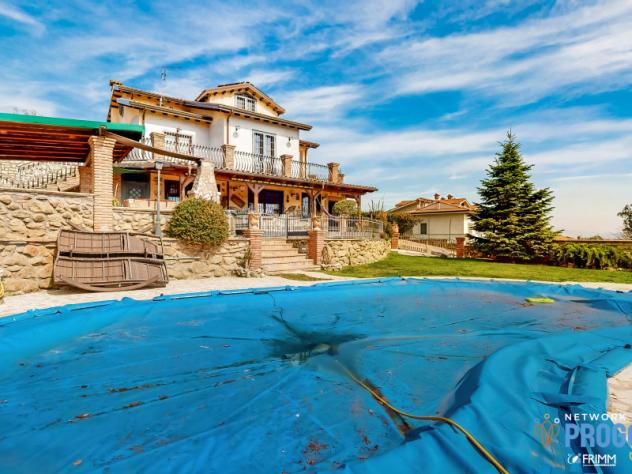 casa indipendente in vendita a Riano