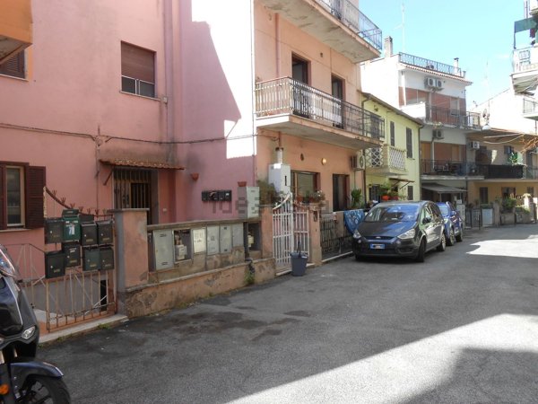 appartamento in vendita a Riano