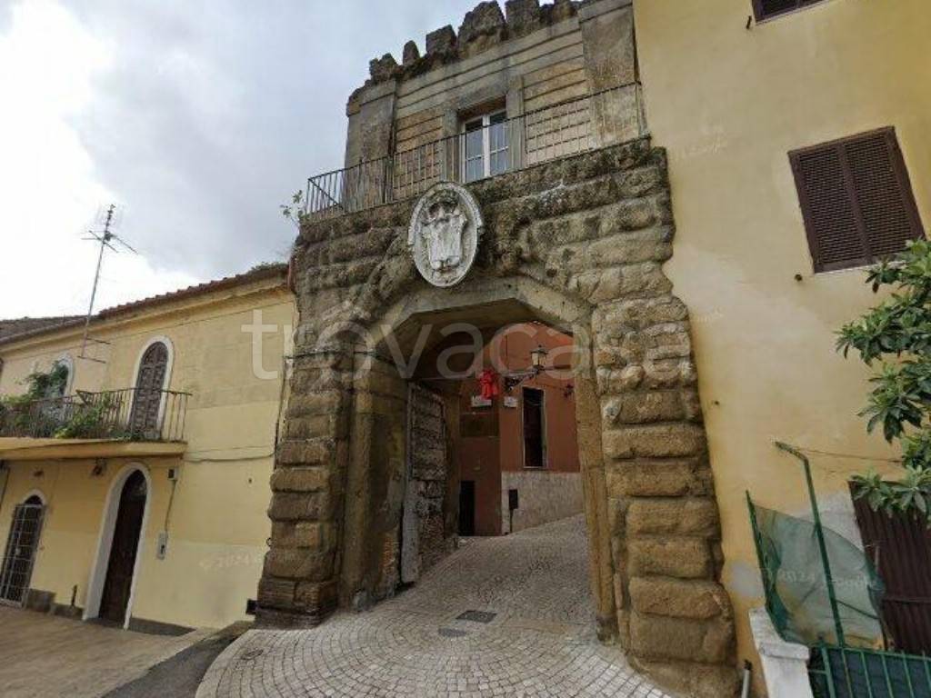 appartamento in vendita a Riano