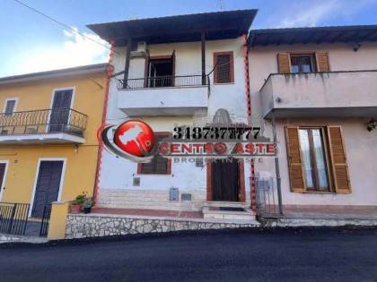 appartamento in vendita a Riano