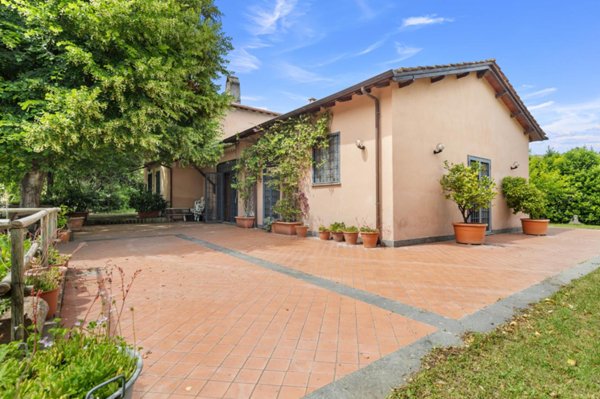 casa indipendente in vendita a Riano