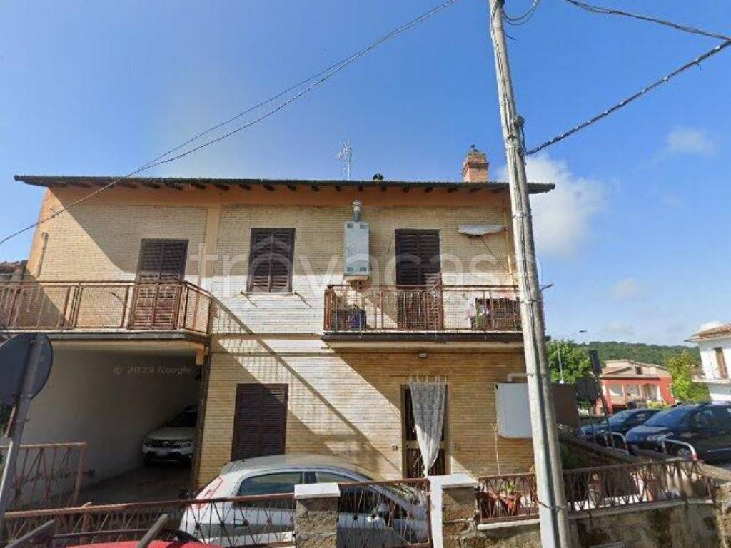 casa indipendente in vendita a Riano