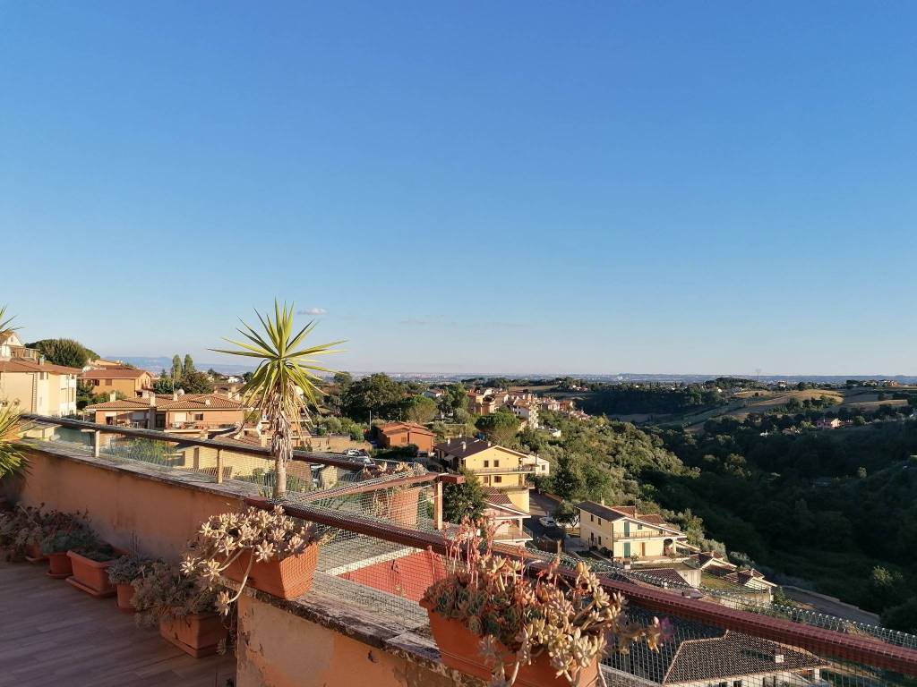 appartamento in vendita a Riano