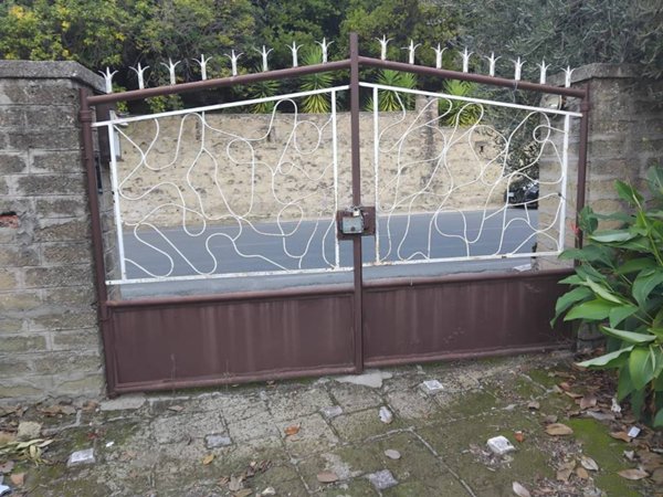 casa indipendente in vendita a Riano