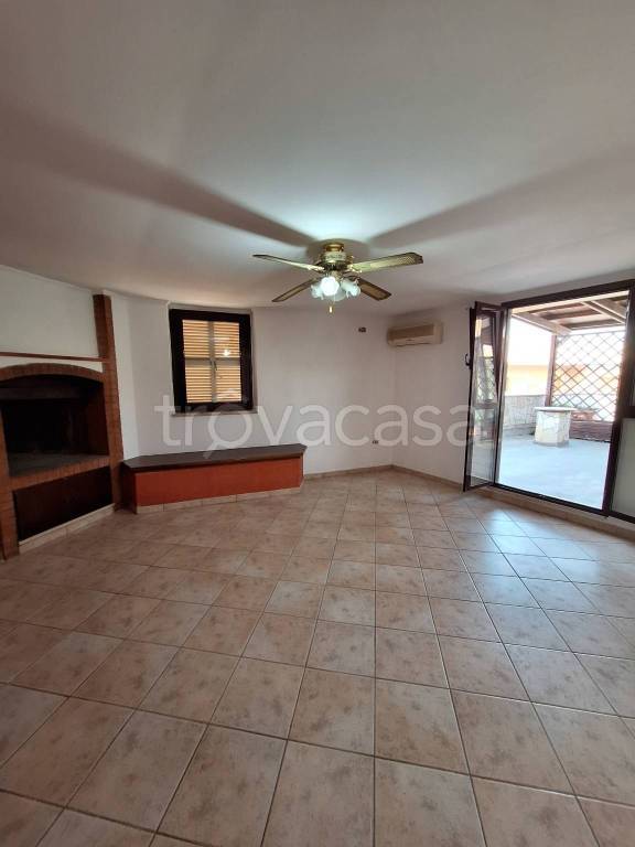 appartamento in vendita a Riano