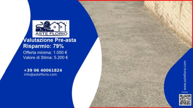 locale commerciale in vendita a Riano