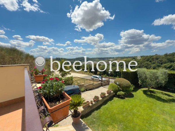 casa indipendente in vendita a Riano