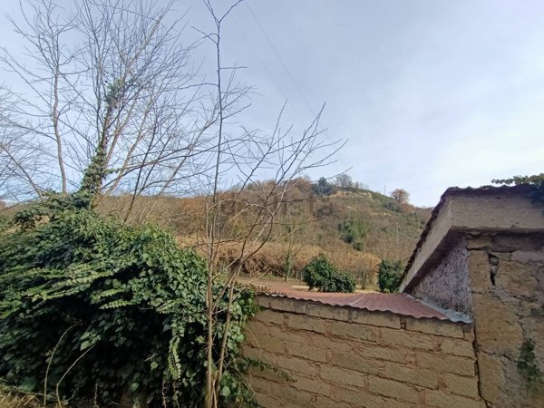 casa indipendente in vendita a Riano