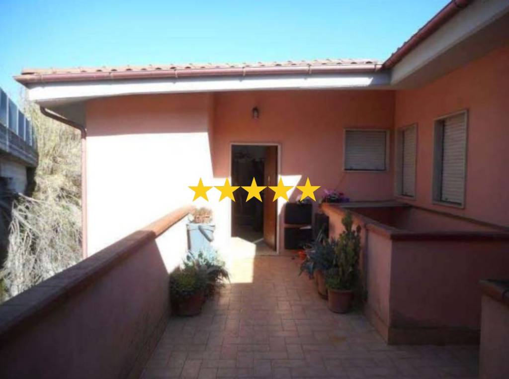 appartamento in vendita a Riano