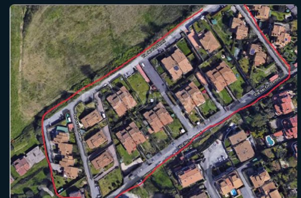 terreno edificabile in vendita a Riano