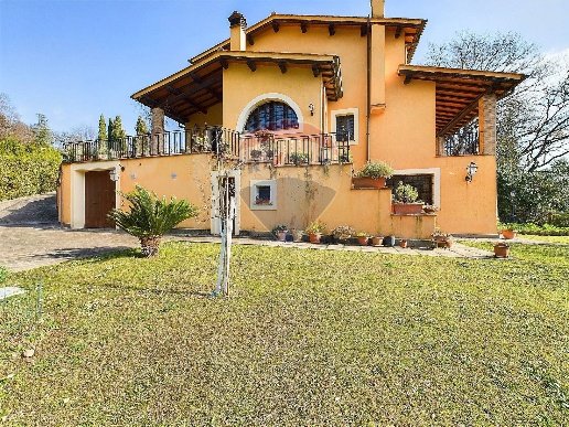 casa indipendente in vendita a Riano