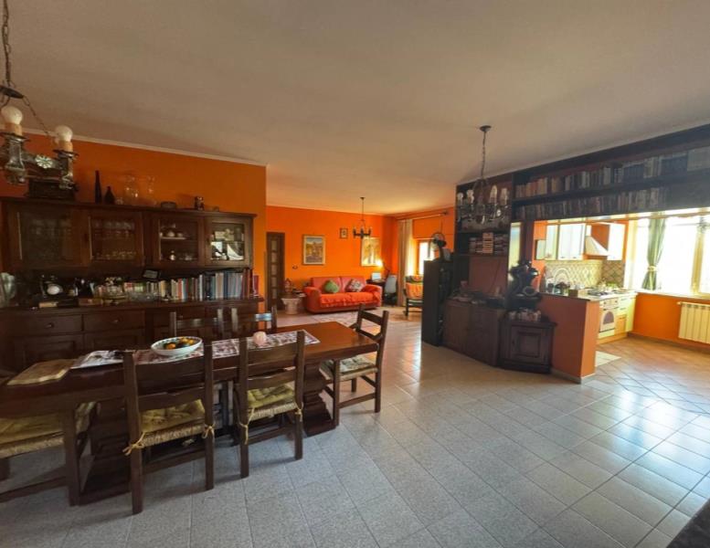 appartamento in vendita a Riano