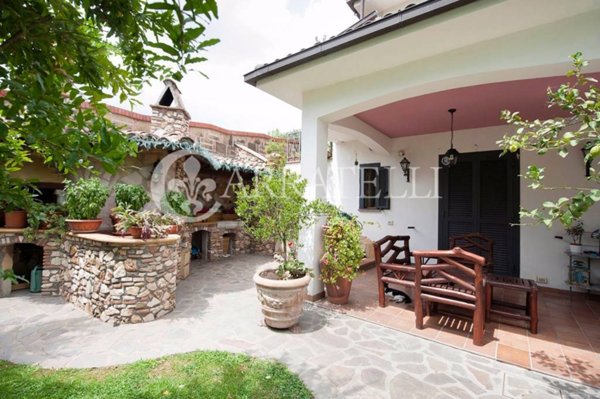 casa indipendente in vendita a Riano