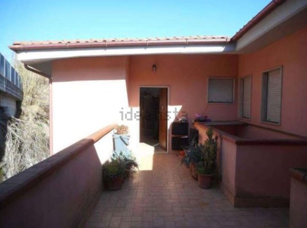 appartamento in vendita a Riano