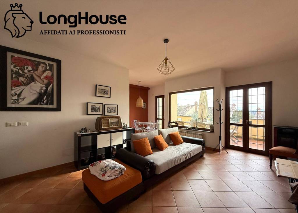 casa indipendente in vendita a Riano