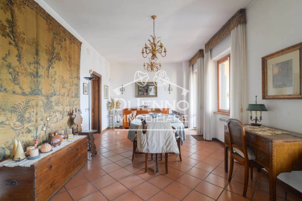 casa indipendente in vendita a Riano